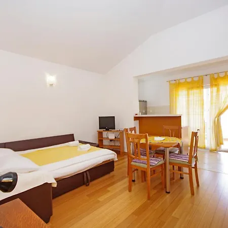 Srzic Apartament Makarska