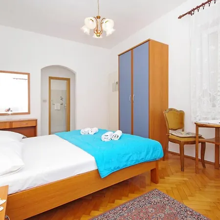 Srzic Apartment *