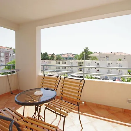 Srzic מאקרסקה