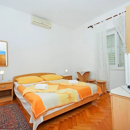 Srzic * מאקרסקה