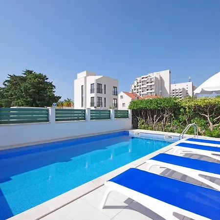 Srzic Apartment *
