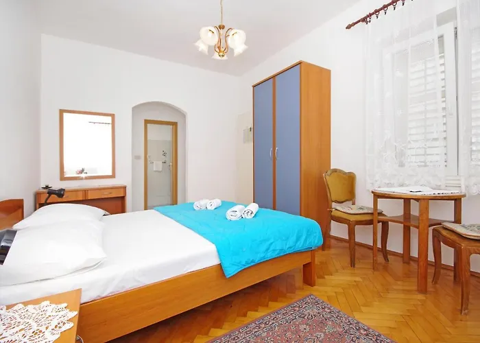 Srzic Apartamento *