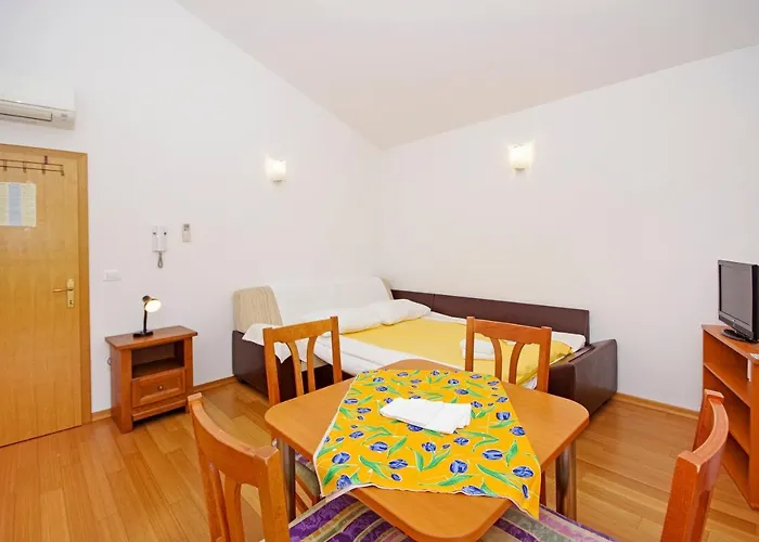 Srzic Apartamento Makarska